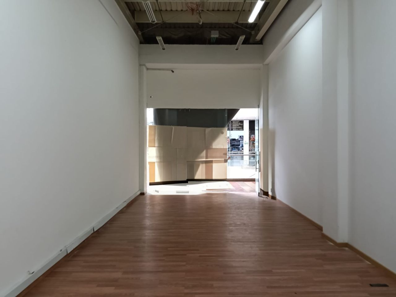 Local en arriendo Cundinamarca Bogotá El Corzo 43 m2 Habitaciones 0 Baños 1 Garajes 1 Precio $2900000