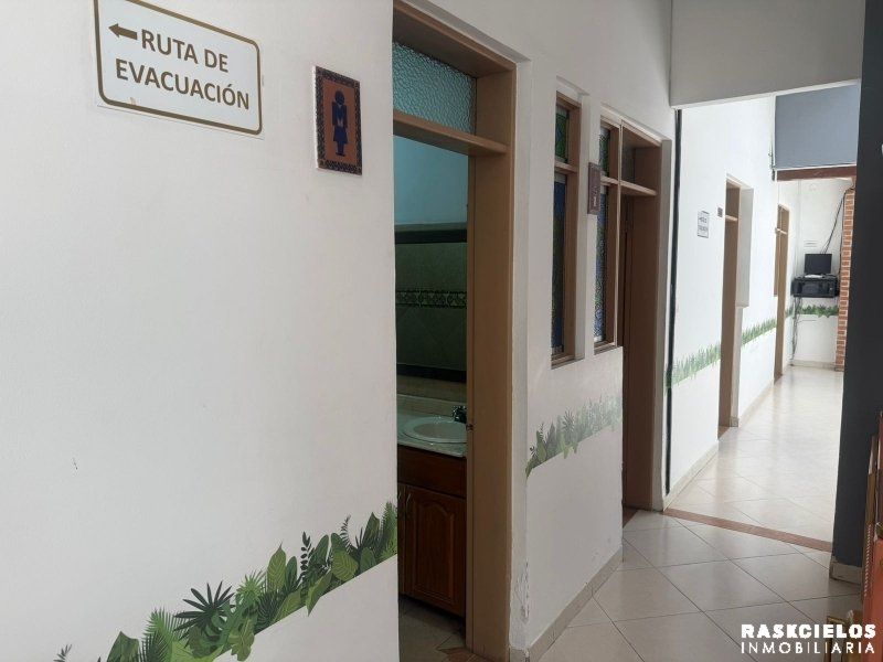 Oficina en arriendo Antioquia Medellín Laureles 308 m2 Habitaciones 0 Baños 0 Garajes 0 Precio $22500000
