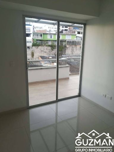 Apartamento en arriendo Caldas Manizales Guayacanes 76 m2 Habitaciones 2 Baños 2 Garajes 1 Precio $2895000