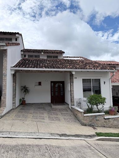 Casa en venta Santander Bucaramanga Centro 198 m2 Habitaciones 4 Baños 4 Garajes 1 Precio $990000000