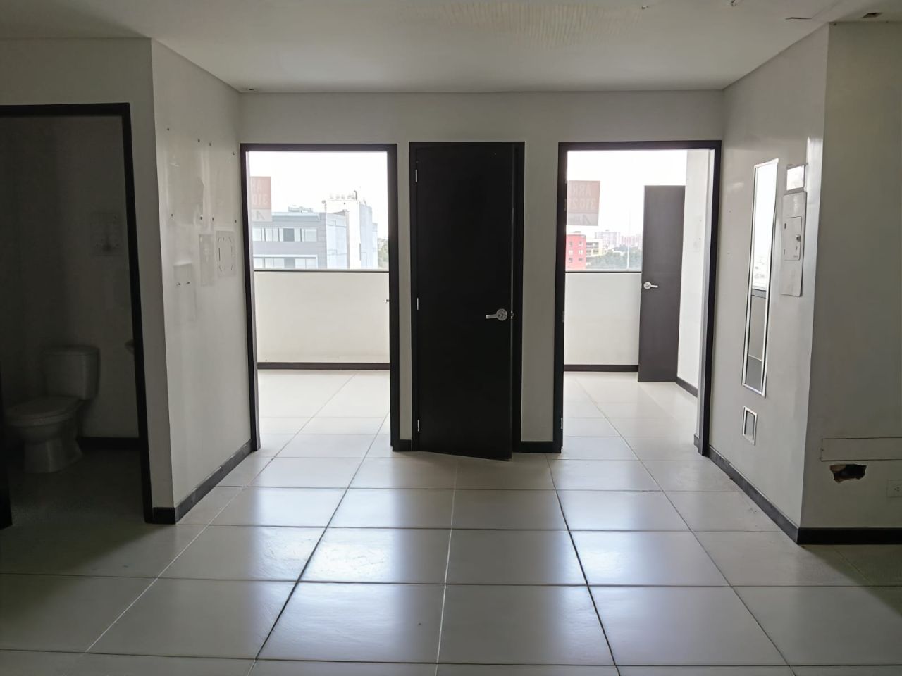 Oficina en arriendo Cundinamarca Bogotá La Castellana 96 m2 Habitaciones 0 Baños 5 Garajes 0 Precio $7400000