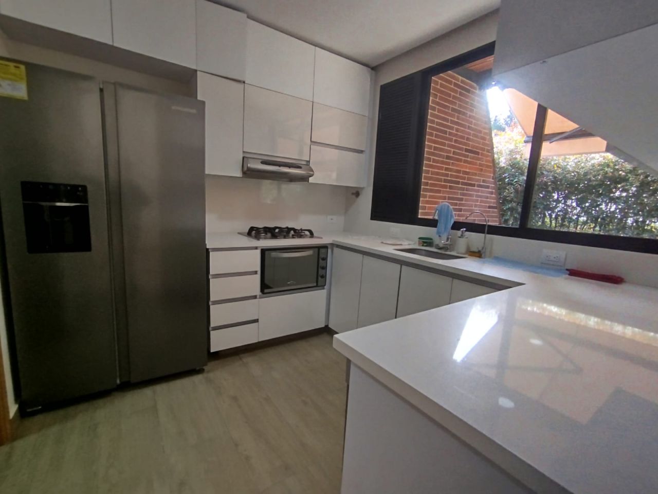 Apartamento en arriendo Antioquia Rionegro Gualanday 111 m2 Habitaciones 2 Baños 3 Garajes 1 Precio $6200000