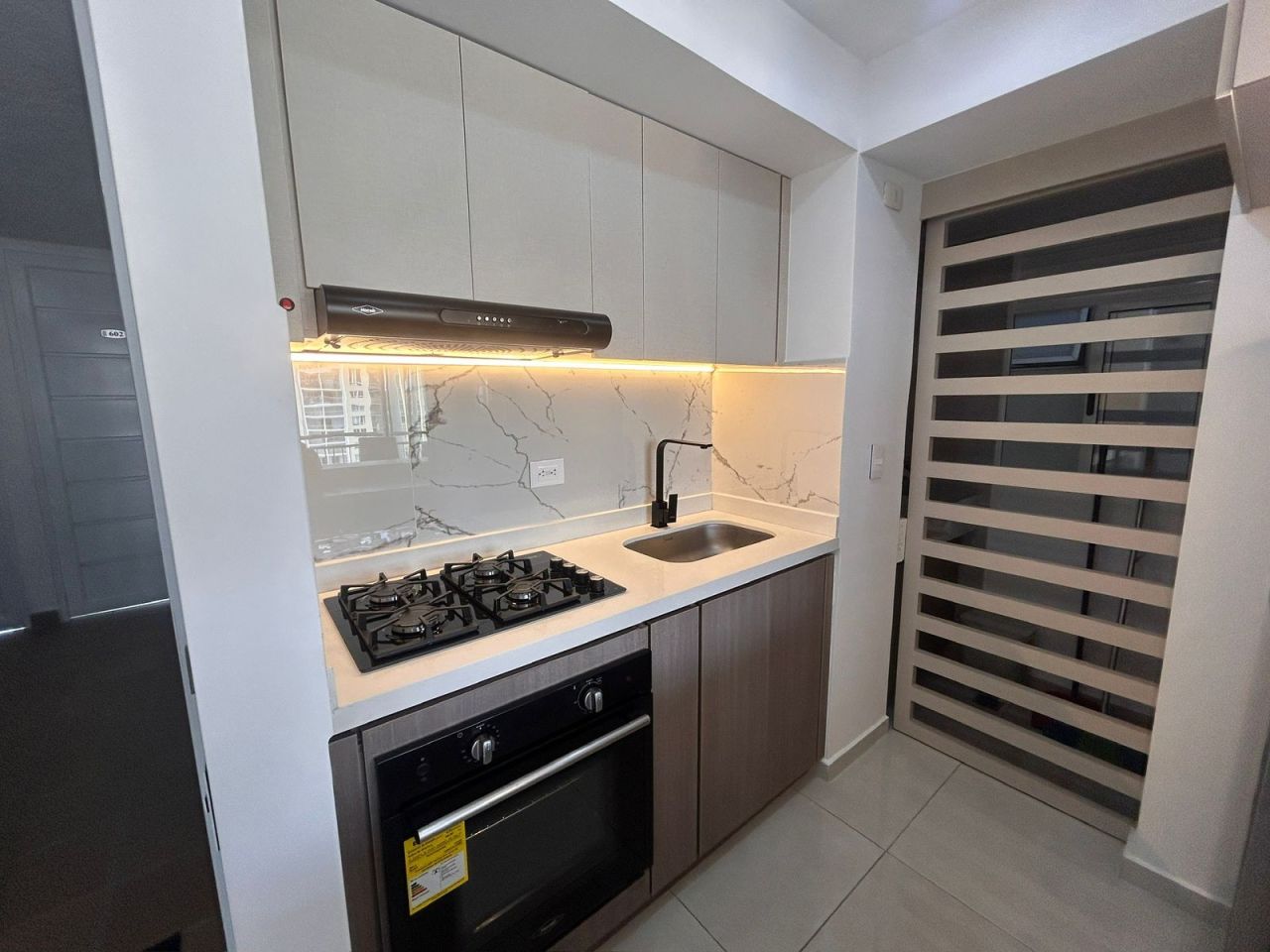 Apartamento en arriendo Valle Del Cauca Cali Lili 60 m2 Habitaciones 2 Baños 2 Garajes 1 Precio $2000000