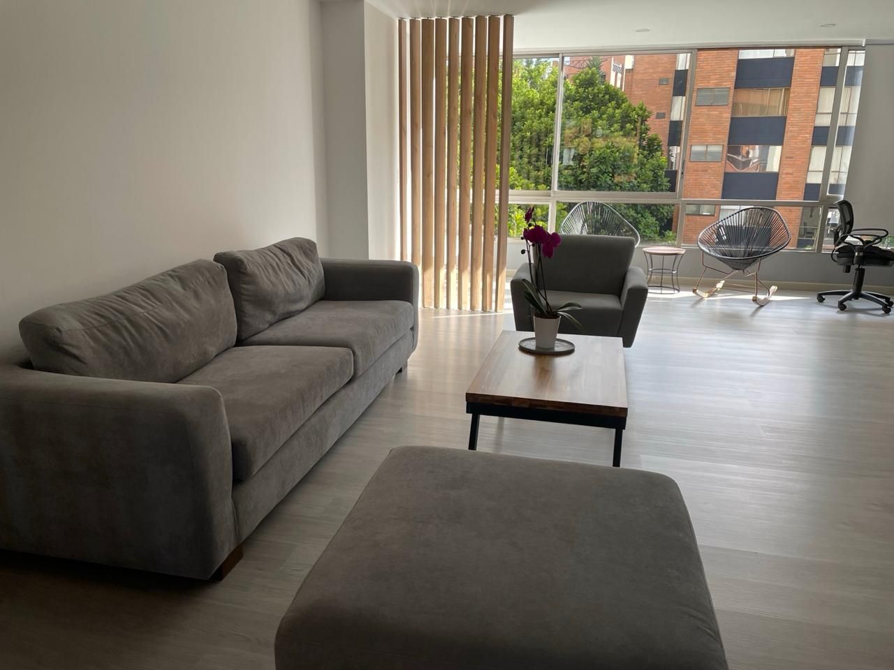 Apartamento en arriendo Antioquia Medellín Urbanizacion El Futuro 182 m2 Habitaciones 3 Baños 3 Garajes 2 Precio $8200000