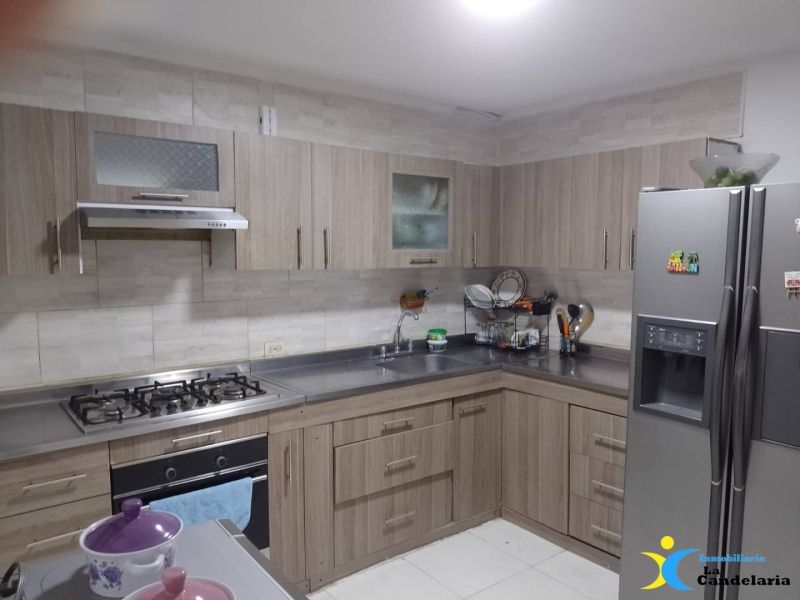 Casa en venta Antioquia Medellín La Pinuela 170 m2 Habitaciones 4 Baños 2 Garajes 0 Precio $520000000