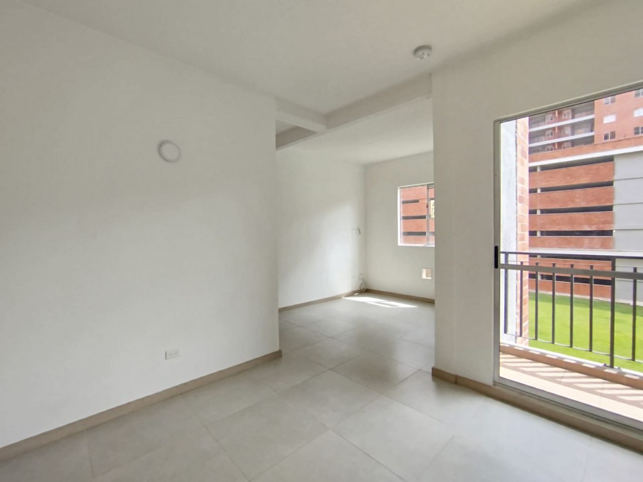 Apartamento en arriendo Antioquia Rionegro Cd Rio Vivo 58 m2 Habitaciones 2 Baños 2 Garajes 1 Precio $1650000