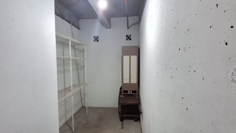 Bodega en arriendo Antioquia Envigado El Portal 18 m2 Habitaciones 0 Baños 2 Garajes 1 Precio $570000