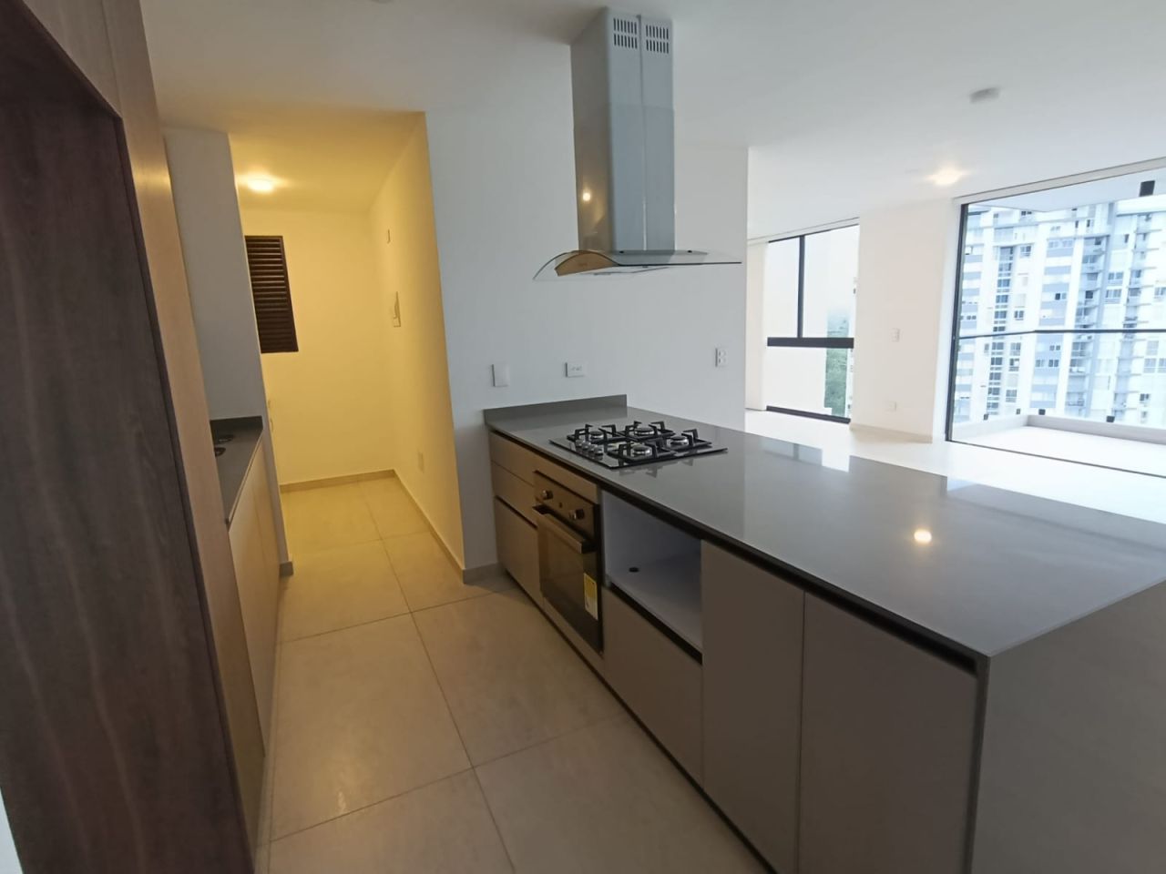Apartamento en arriendo Risaralda Pereira San Jose 126 m2 Habitaciones 3 Baños 3 Garajes 2 Precio $5100000