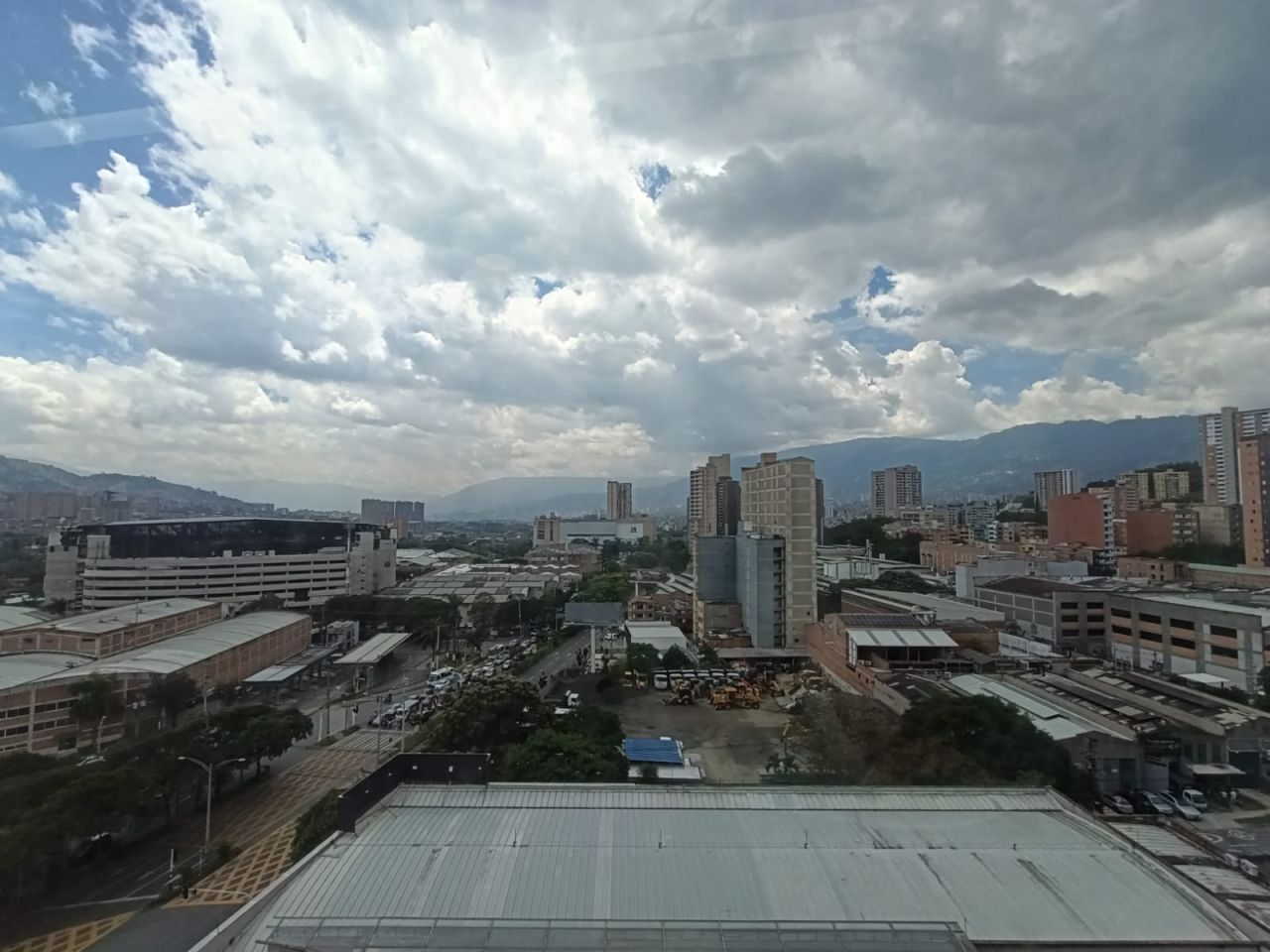 Oficina en arriendo Antioquia Sabaneta Playas De María 37 m2 Habitaciones 0 Baños 1 Garajes 0 Precio $3200000
