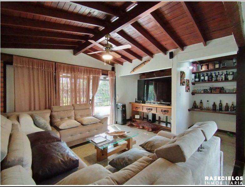 Casa en venta Antioquia Medellín Santa Fe 163 m2 Habitaciones 4 Baños 2 Garajes 0 Precio $1080000000
