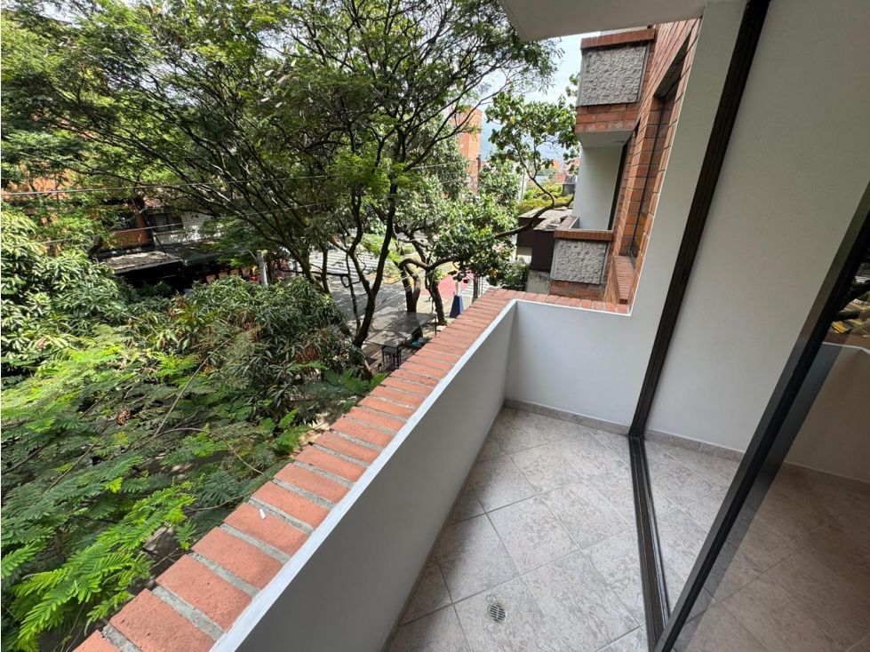 Apartamento en arriendo Antioquia Medellín Lorena 75 m2 Habitaciones 2 Baños 2 Garajes 1 Precio $2500000