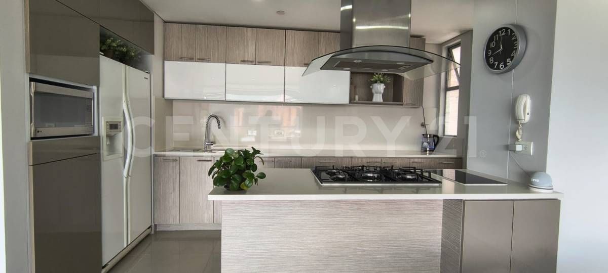 Apartamento en venta Antioquia Envigado La Inmaculada 169 m2 Habitaciones 4 Baños 4 Garajes 2 Precio $1590000000