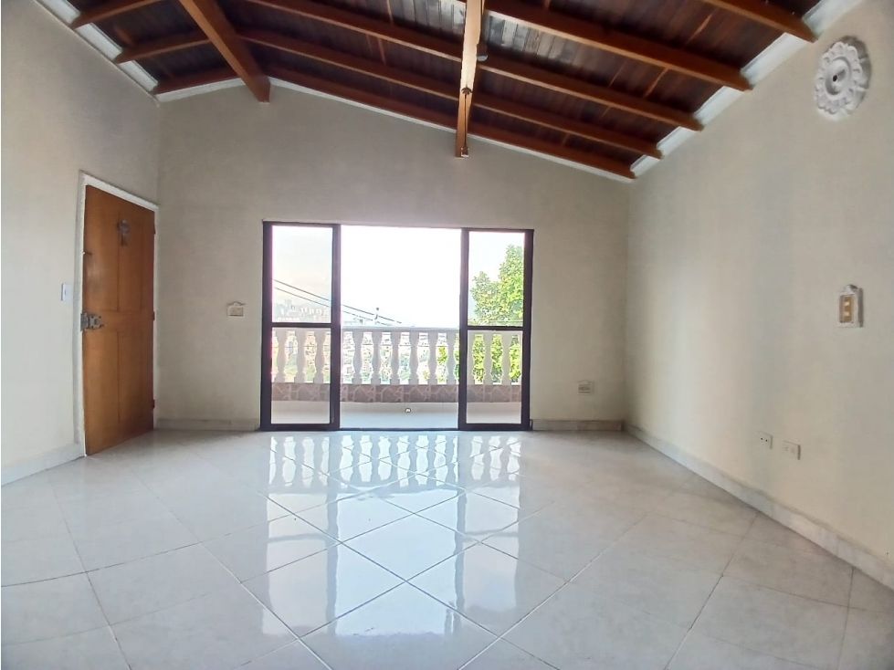 Casa en arriendo Antioquia Envigado La Magnolia 120 m2 Habitaciones 4 Baños 2 Garajes 0 Precio $2600000