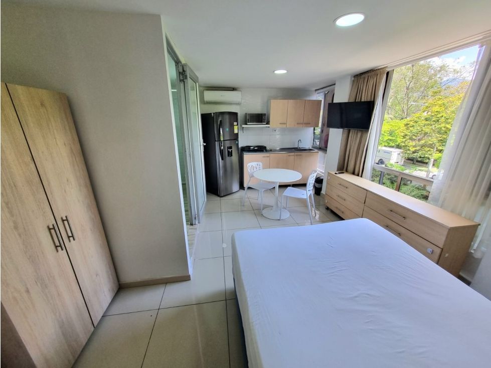 Apartaestudio en arriendo Antioquia Medellín Los Conquistadores 30 m2 Habitaciones 0 Baños 1 Garajes 0 Precio $2100000