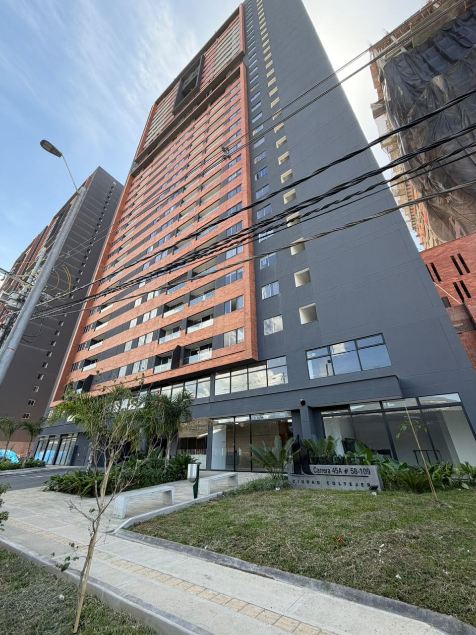 Apartamento en arriendo Antioquia Itagüí Zona Industrial 1 75 m2 Habitaciones 3 Baños 2 Garajes 1 Precio $3500000