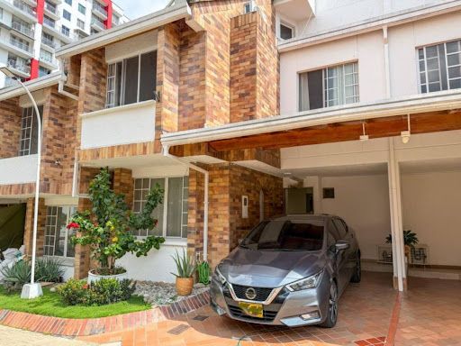 Casa en venta Santander Floridablanca Ub La Zafra 98 m2 Habitaciones 3 Baños 3 Garajes 1 Precio $830000000