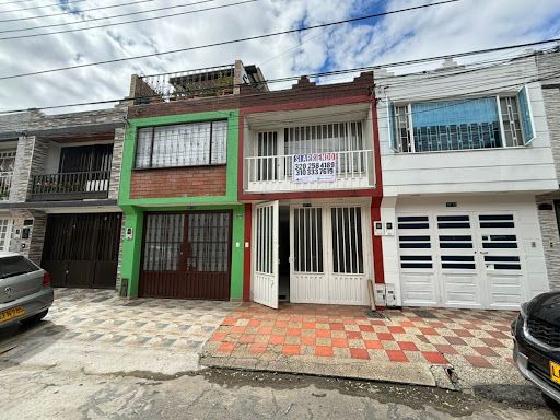 Casa en arriendo Cundinamarca Bogotá Florida Blanca 120 m2 Habitaciones 3 Baños 2 Garajes 1 Precio $2600000