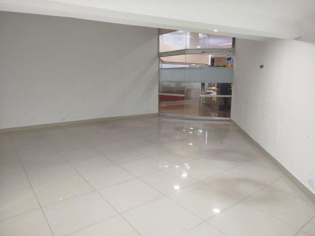 Local en arriendo Antioquia Medellín San Diego 45 m2 Habitaciones 0 Baños 1 Garajes 0 Precio $7500000