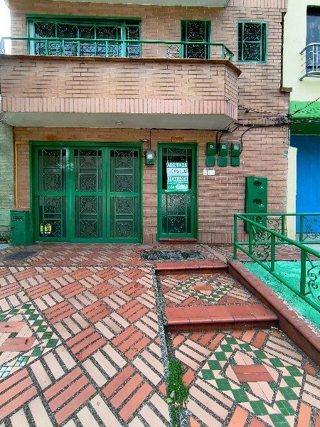 Apartaestudio en arriendo Antioquia Medellín Granada 30 m2 Habitaciones 1 Baños 1 Garajes 0 Precio $1600000
