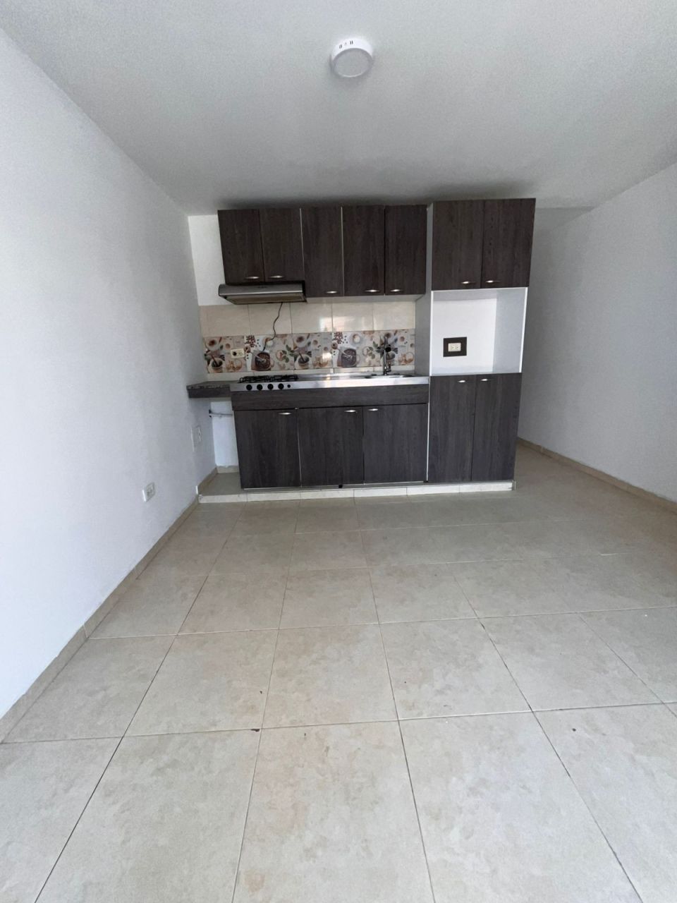 Apartamento en arriendo Valle Del Cauca Cali Lili 70 m2 Habitaciones 2 Baños 1 Garajes 0 Precio $1200000