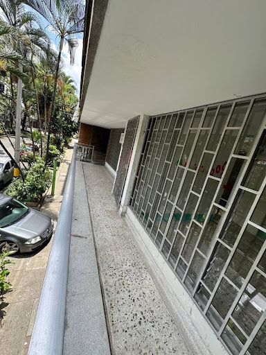 Local en arriendo Antioquia Medellín Boston 298 m2 Habitaciones 0 Baños 3 Garajes 0 Precio $8000000