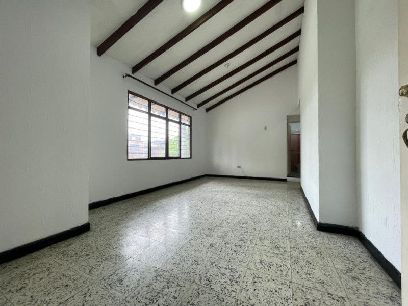 Apartamento en arriendo Valle Del Cauca Cali Urbanización Colseguros 60 m2 Habitaciones 2 Baños 1 Garajes 0 Precio $980000
