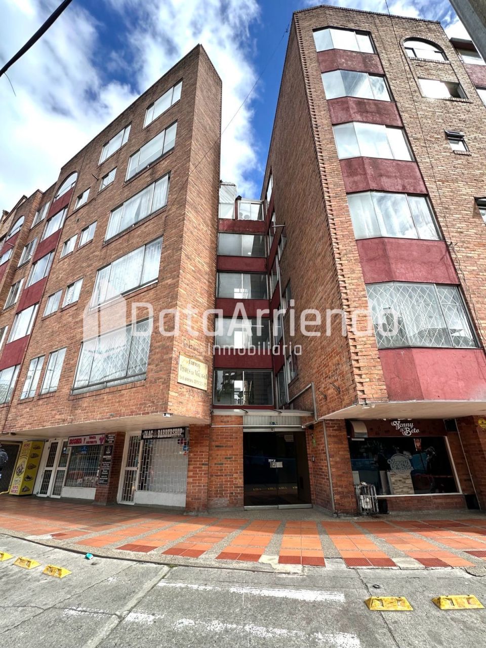 Apartamento en arriendo Cundinamarca Bogotá El Recuerdo 29 m2 Habitaciones 1 Baños 1 Garajes 0 Precio $2223000