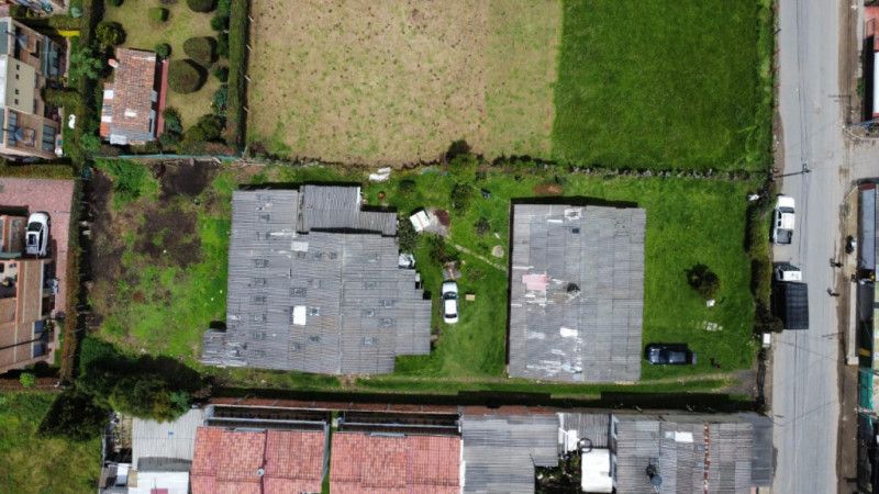 Casa en venta Cundinamarca Chía Chia 498 m2 Habitaciones 3 Baños 3 Garajes 10 Precio $1680000000