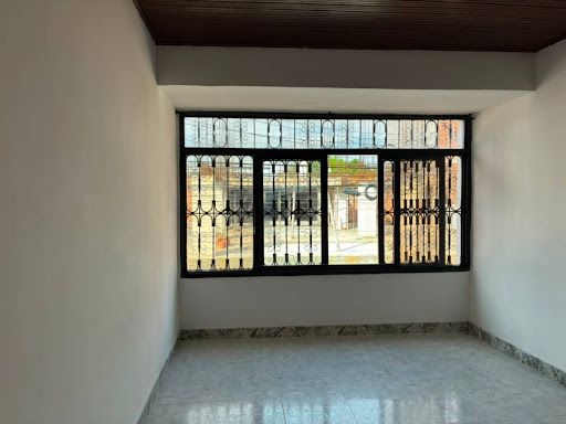 Casa en venta Tolima Ibagué Ub Los Parrales 180 m2 Habitaciones 5 Baños 4 Garajes 1 Precio $480000000