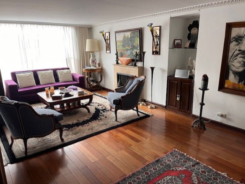Apartamento en venta Cundinamarca Bogotá San Patricio 180 m2 Habitaciones 4 Baños 3 Garajes 2 Precio $1100000000