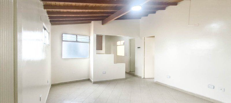 Apartamento en arriendo Antioquia Itagüí La Independencia 82 m2 Habitaciones 3 Baños 2 Garajes 0 Precio $2000000