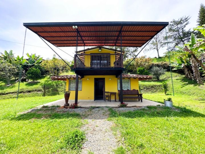 Finca en arriendo Antioquia Rionegro El Porvenir 80 m2 Habitaciones 3 Baños 2 Garajes 1 Precio $3700000