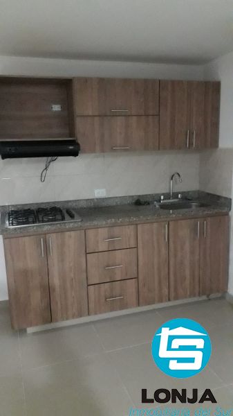 Apartamento en arriendo Antioquia Itagüí Camparola 94 m2 Habitaciones 3 Baños 2 Garajes 0 Precio $2500000