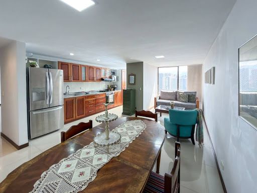 Apartamento en arriendo Antioquia Medellín Castropol 88 m2 Habitaciones 3 Baños 2 Garajes 1 Precio $4200000
