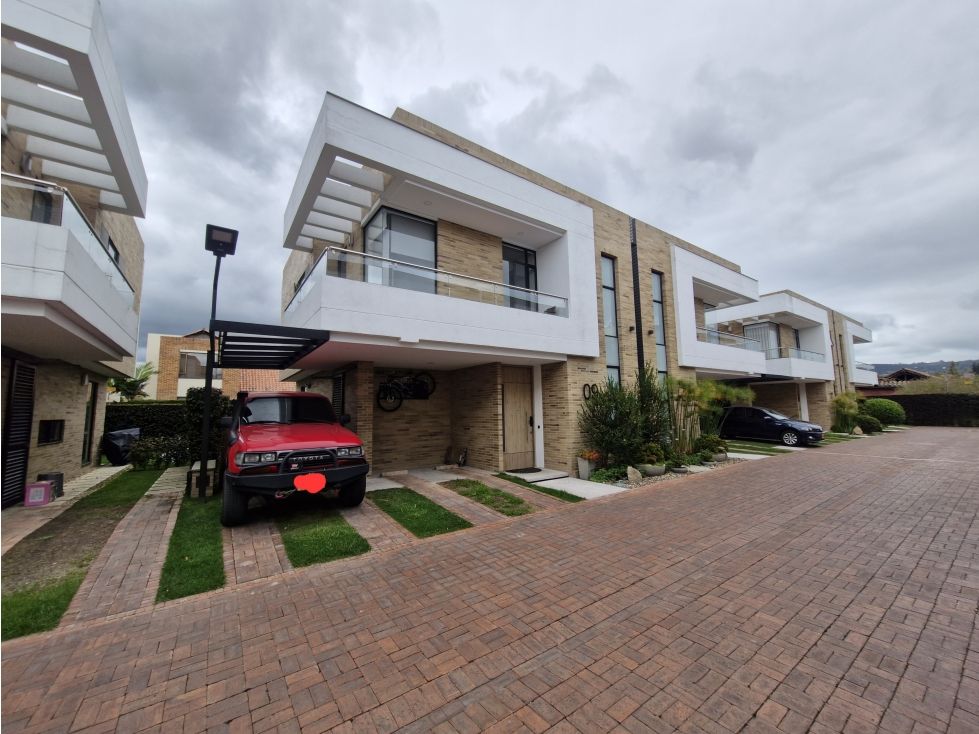 Casa en venta Cundinamarca Chía Br Santa Lucia 153 m2 Habitaciones 4 Baños 3 Garajes 4 Precio $1135000000