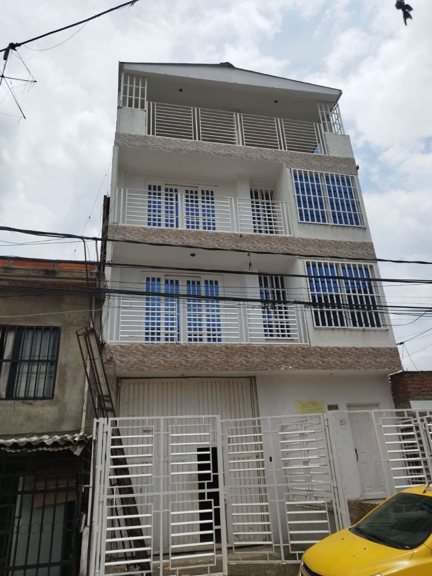 Casa en venta Valle Del Cauca Cali Antonio Nariño 580 m2 Habitaciones 13 Baños 7 Garajes 1 Precio $800000000