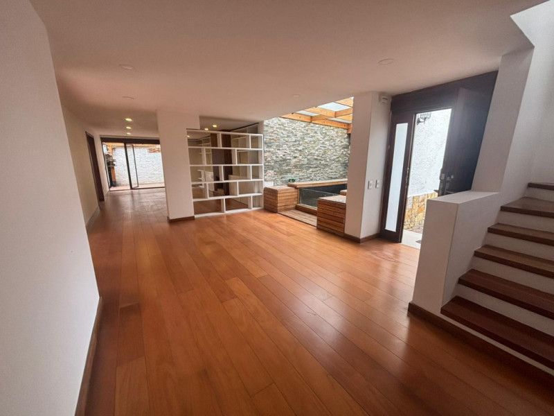 Casa en arriendo Cundinamarca Bogotá La Calleja 305 m2 Habitaciones 4 Baños 4 Garajes 4 Precio $12500000