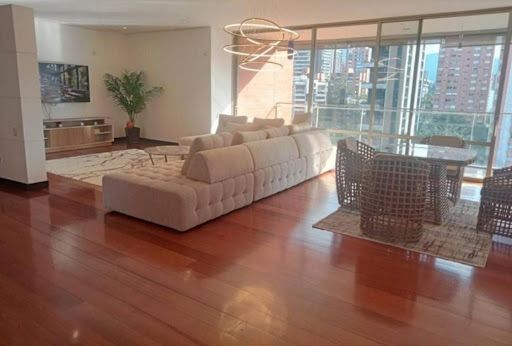 Apartamento en arriendo Antioquia Medellín Astorga 390 m2 Habitaciones 3 Baños 4 Garajes 3 Precio $17000000