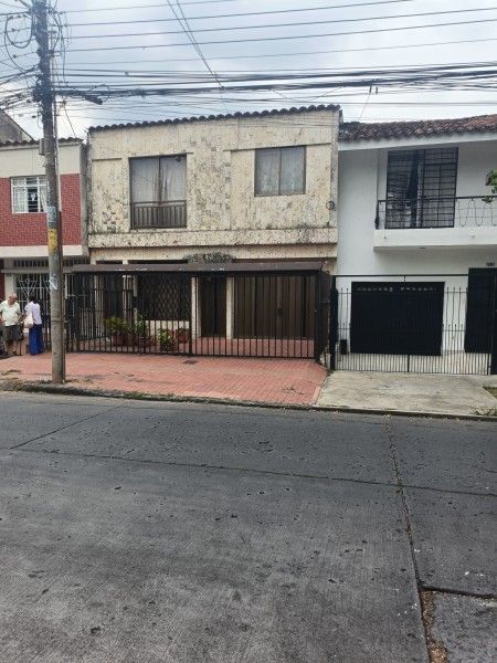 Casa en venta Valle Del Cauca Cali San Fernando Nuevo 282 m2 Habitaciones 8 Baños 7 Garajes 1 Precio $870000000