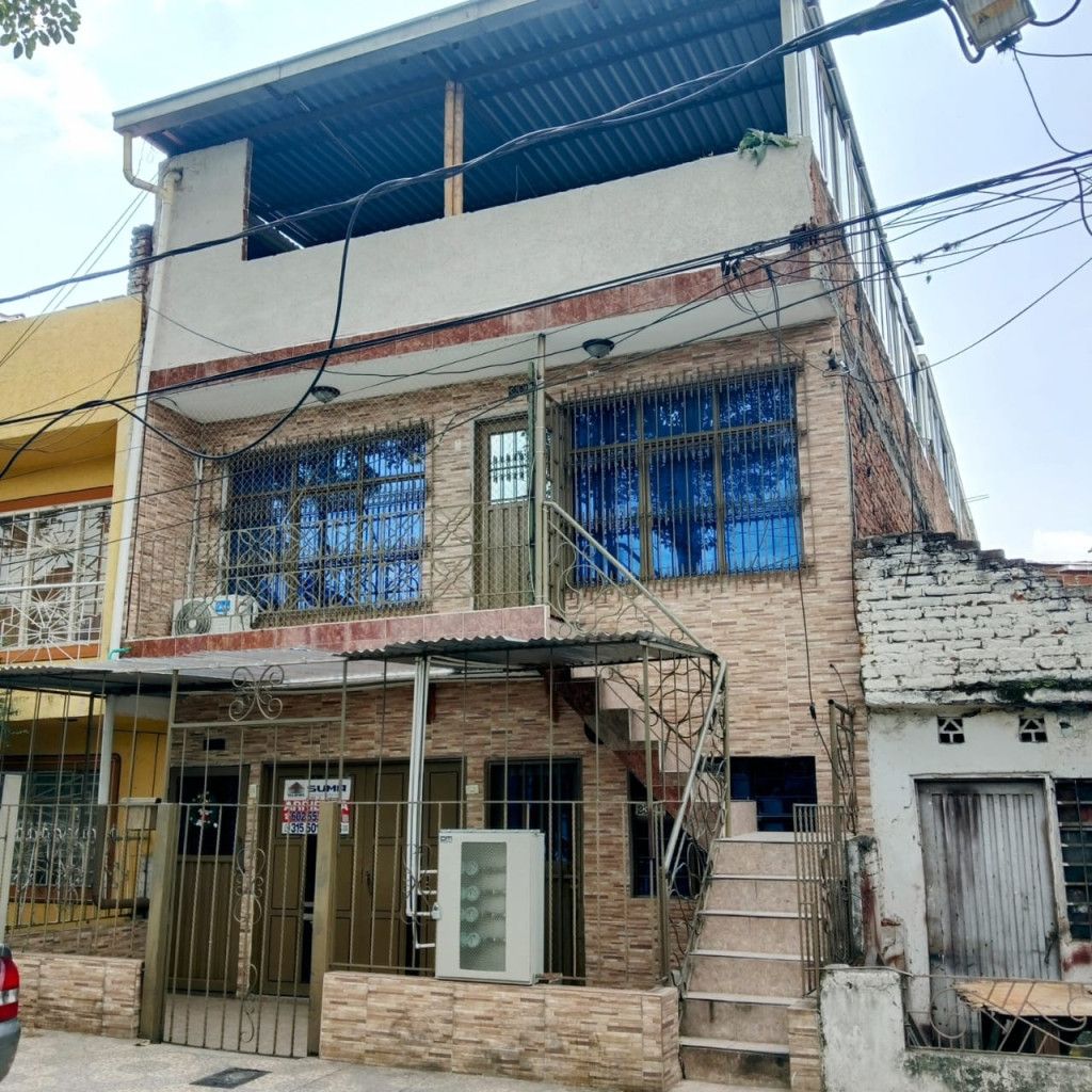 Apartamento en arriendo Valle Del Cauca Cali Cristóbal Colón 40 m2 Habitaciones 2 Baños 1 Garajes 0 Precio $750000