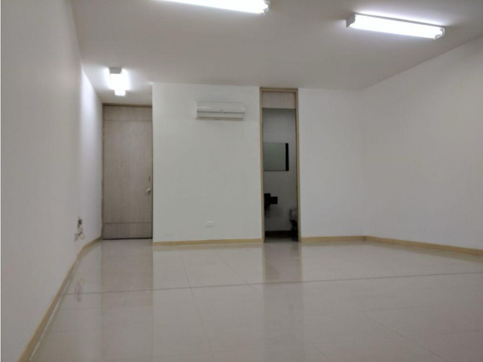 Oficina en venta Antioquia Medellín Villa Carlota 43 m2 Habitaciones 0 Baños 1 Garajes 1 Precio $360000000