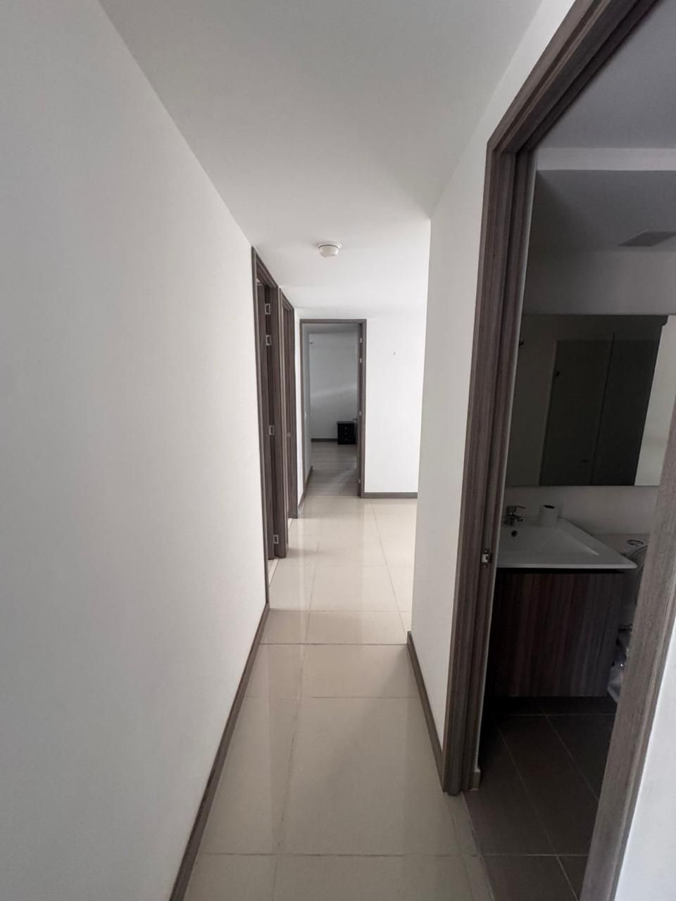 Apartamento en venta Antioquia Envigado El Chinguí 89 m2 Habitaciones 3 Baños 2 Garajes 1 Precio $740000000