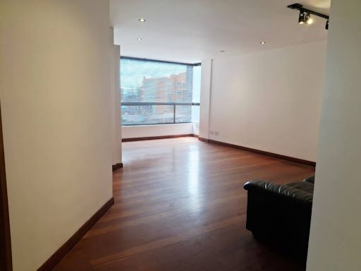 Apartamento en arriendo Cundinamarca Bogotá Antiguo Country 75 m2 Habitaciones 1 Baños 2 Garajes 2 Precio $5200000