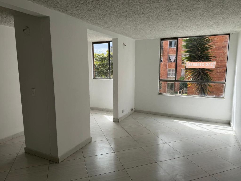 Apartamento en venta Cundinamarca Soacha El Divino Niño 51 m2 Habitaciones 3 Baños 1 Garajes 0 Precio $135000000