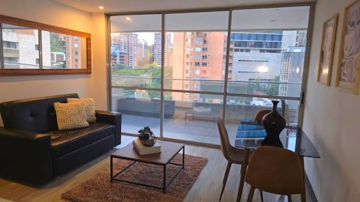 Apartamento en arriendo Antioquia Medellín Las Lomas No1 100 m2 Habitaciones 2 Baños 3 Garajes 2 Precio $5500000