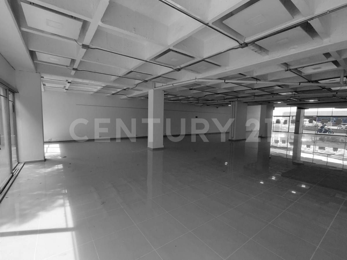 Local en arriendo Antioquia Medellín Urbanizacion Santa Maria De Oviedo 485 m2 Habitaciones 0 Baños 0 Garajes 0 Precio $48000000