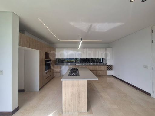 Casa en arriendo Antioquia Medellín Las Palmas 380 m2 Habitaciones 5 Baños 7 Garajes 1 Precio $34000000