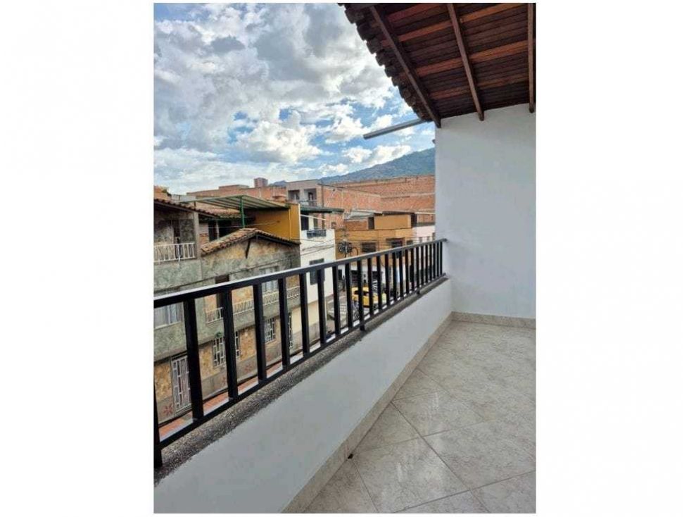 Casa en venta Antioquia Bello Centro 65 m2 Habitaciones 3 Baños 1 Garajes 0 Precio $295000000