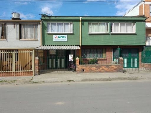 Casa en venta Cundinamarca Chía Centro 322 m2 Habitaciones 5 Baños 2 Garajes 2 Precio $700000000