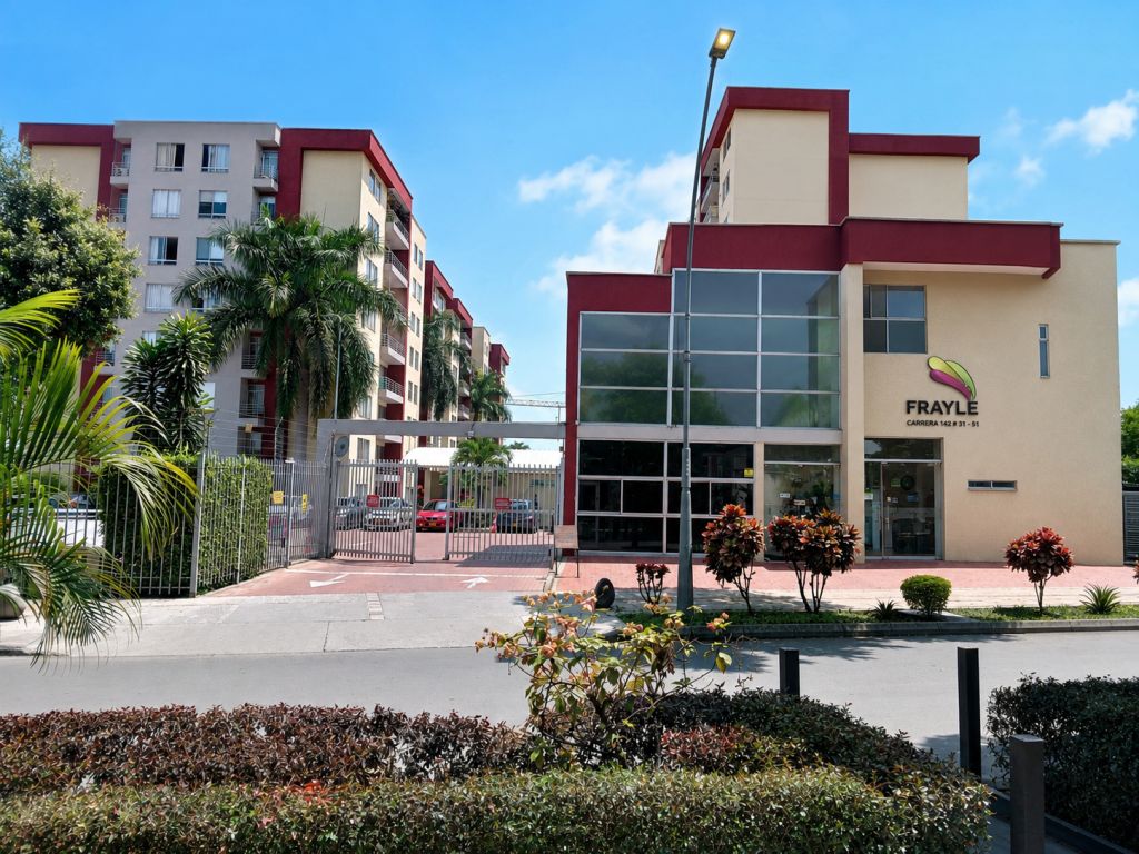 Apartamento en venta Valle Del Cauca Palmira Santa Barbara 83 m2 Habitaciones 3 Baños 2 Garajes 1 Precio $390000000
